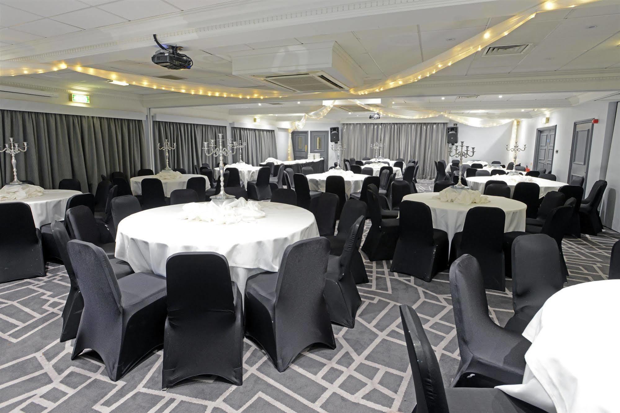 Village Hotel Hull Kingston upon Hull Kültér fotó